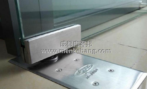 成都維修玻璃門(mén)地彈簧上門(mén)電話(huà),成都維修玻璃門(mén)哪家好？